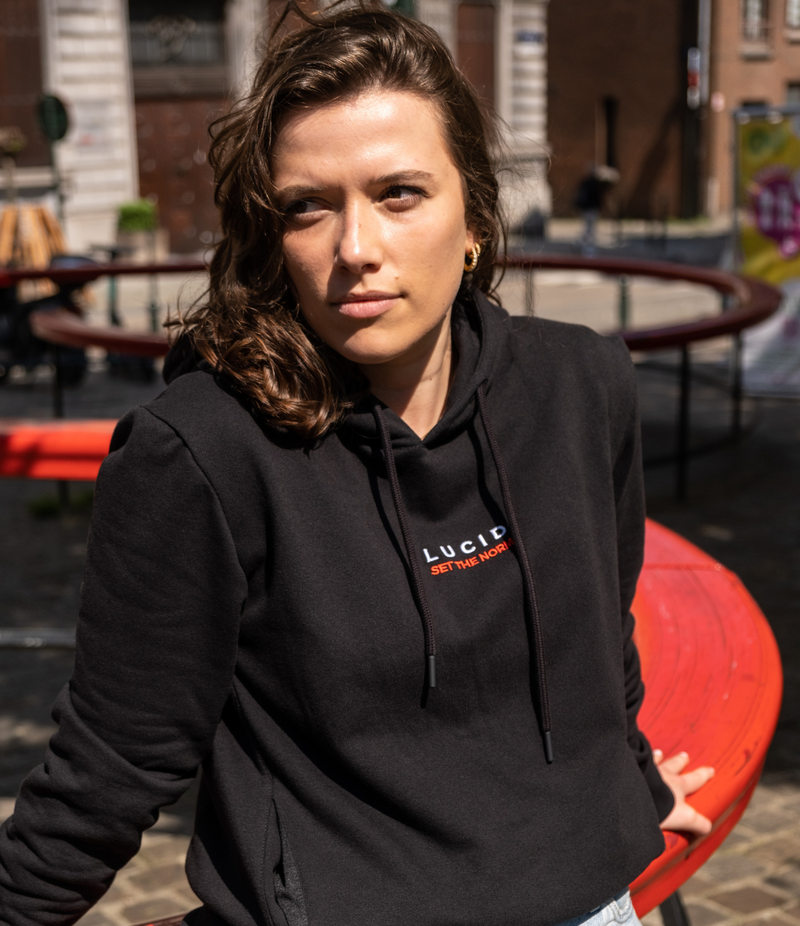 pull femme noir durable