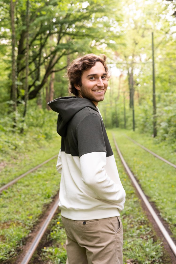 Hoodie Unisexe confectionné en Belgique
